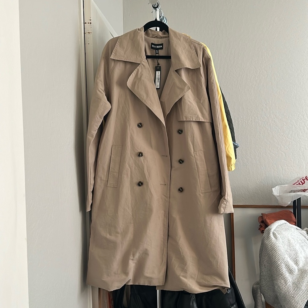Steve Madden Beige Double-Breasted Trench Coat